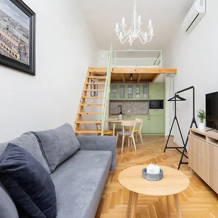 Sage Dream - 1Br - Balcony - Old Town *