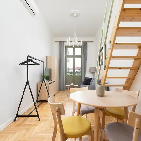 公寓 With Balcony - Dietla 109 Street 克拉科夫